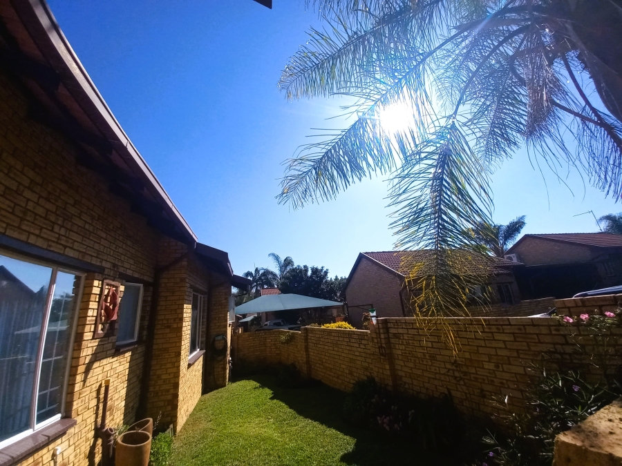 3 Bedroom Property for Sale in Safari Gardens North West